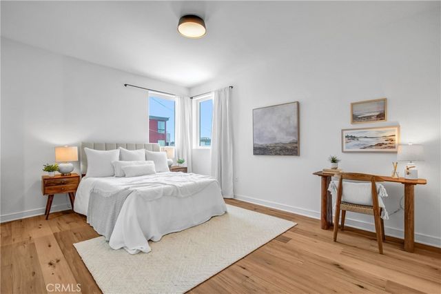 1025 White Knoll Drive, Los Angeles, CA 90012