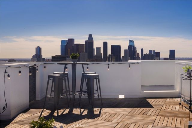 1025 White Knoll Drive, Los Angeles, CA 90012