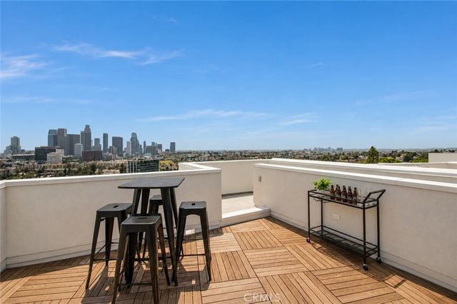 1025 White Knoll Drive, Los Angeles, CA 90012