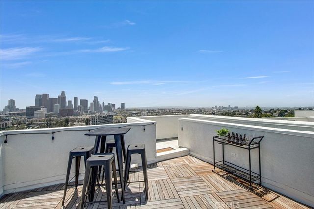 1025 White Knoll Drive, Los Angeles, CA 90012
