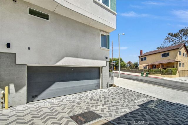 1025 White Knoll Drive, Los Angeles, CA 90012