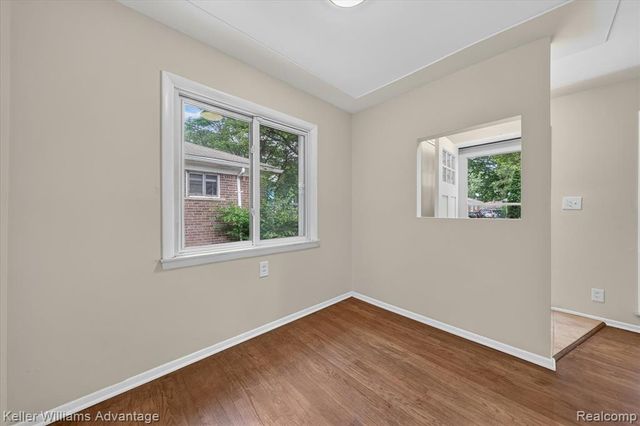 21681 Sussex Street, Oak Park, MI 48237