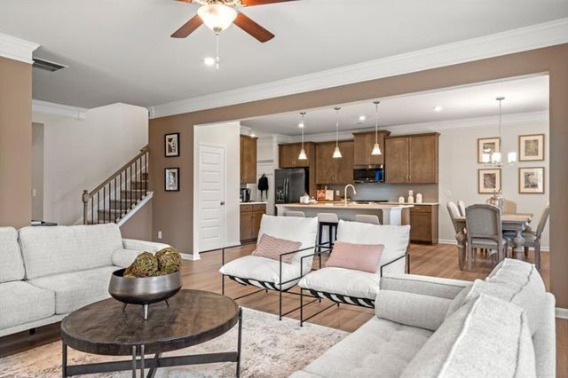 323 Silver Leaf Trace, Douglasville, GA 30134