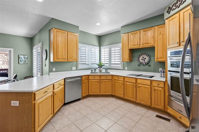 8555 Green Island Circle, Lone Tree, CO 80124