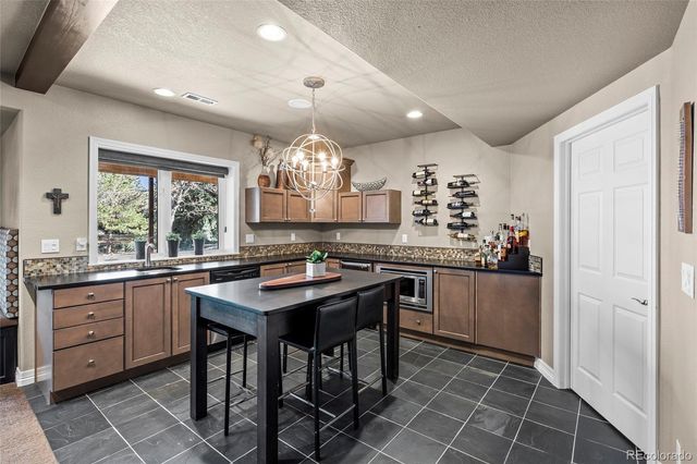 8555 Green Island Circle, Lone Tree, CO 80124