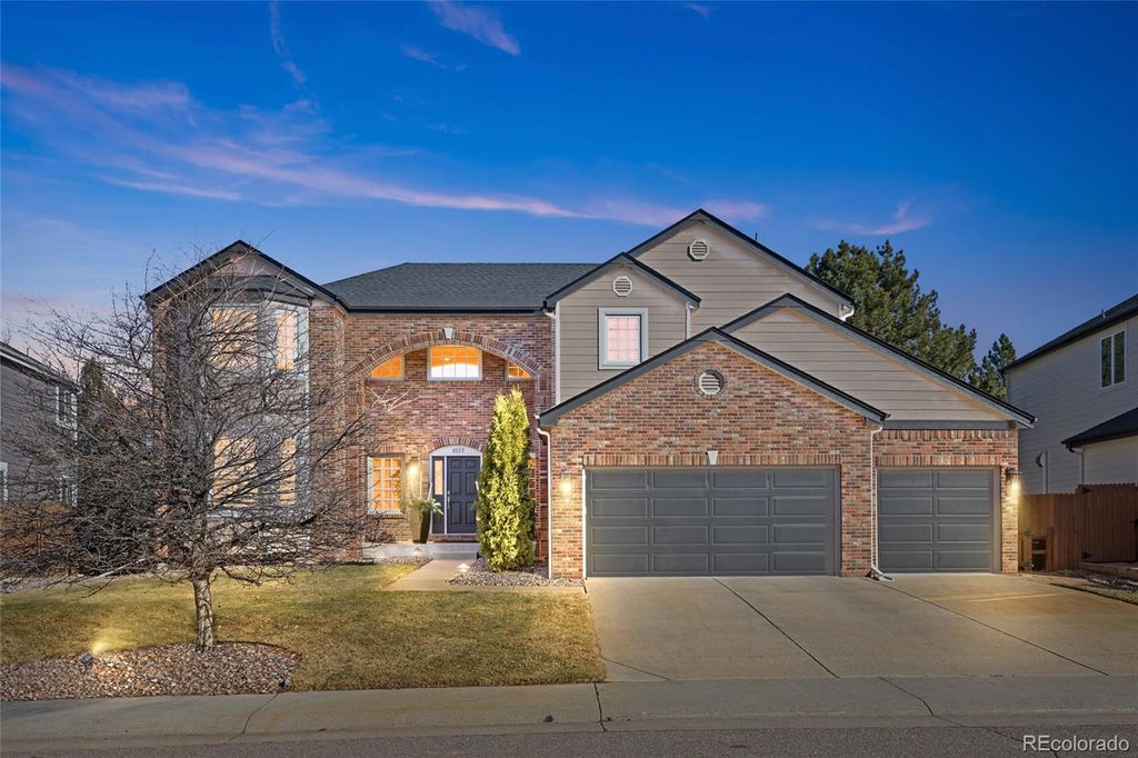 8555 Green Island Circle, Lone Tree, CO 80124