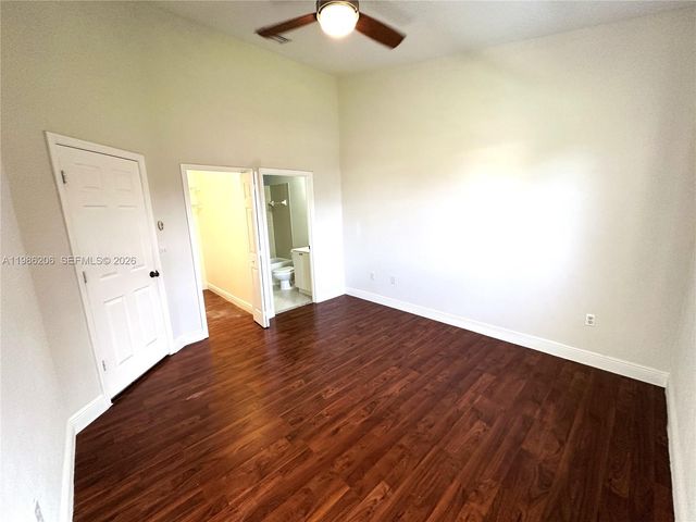 3550 NE 5th St 202, Homestead, FL 33033