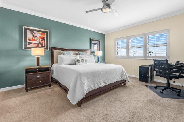 2650 Lake Shore Drive 302, Riviera Beach, FL 33404