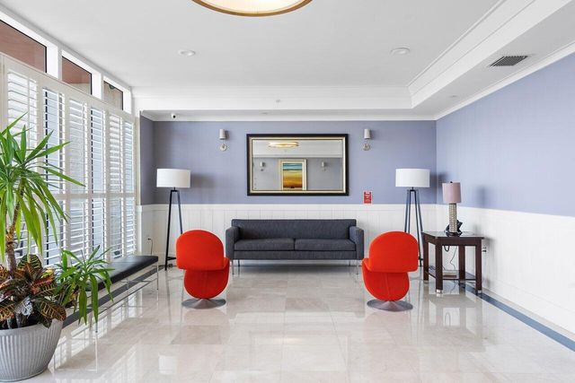 2650 Lake Shore Drive 302, Riviera Beach, FL 33404