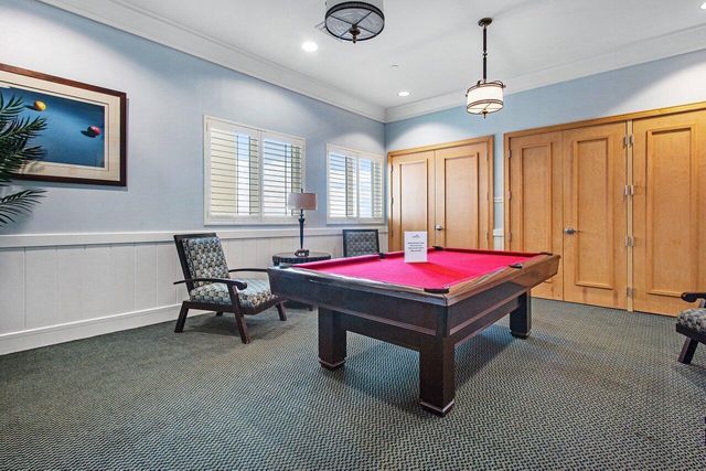 2650 Lake Shore Drive 302, Riviera Beach, FL 33404