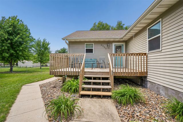 6380 NW 54th Court, Johnston, IA 50131