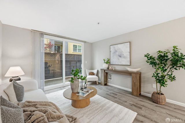 8300 Oceanview Terrace 114, San Francisco, CA 94132