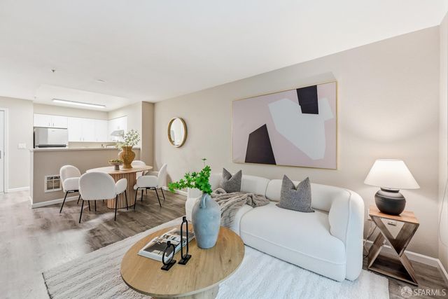 8300 Oceanview Terrace 114, San Francisco, CA 94132