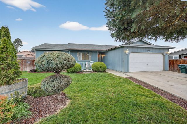 502 Armas Ct, Grandview, WA 98930