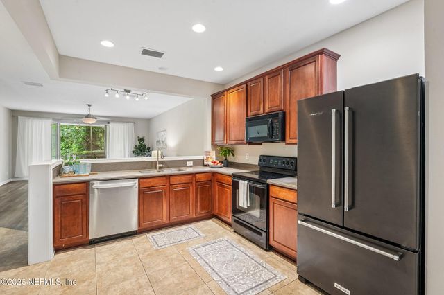 13349 STONE POND Drive, Jacksonville, FL 32224