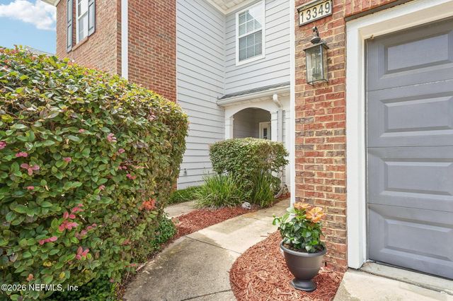 13349 STONE POND Drive, Jacksonville, FL 32224