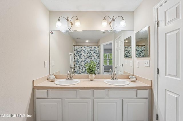 13349 STONE POND Drive, Jacksonville, FL 32224