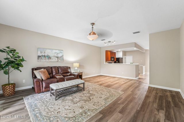 13349 STONE POND Drive, Jacksonville, FL 32224