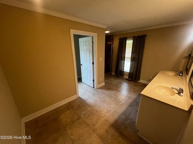 8156 Renfrow Road, Kenly, NC 27542
