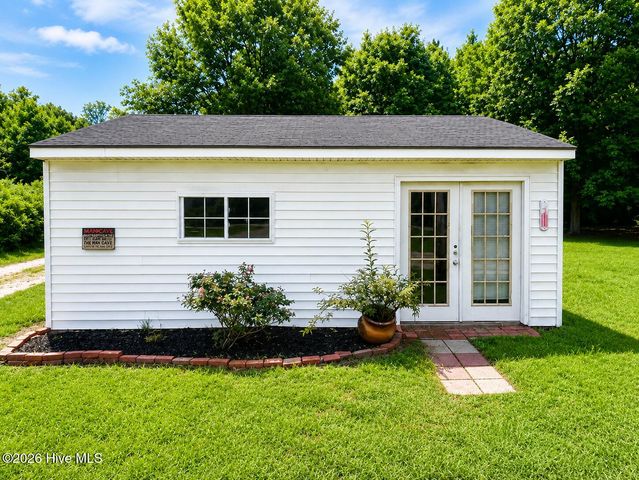 8156 Renfrow Road, Kenly, NC 27542