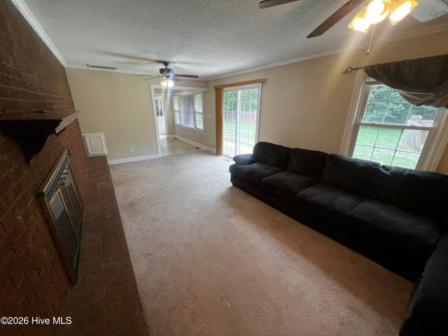 8156 Renfrow Road, Kenly, NC 27542