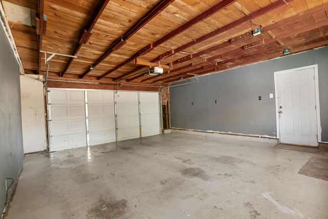 1310 Hemlock Avenue, Anderson, CA 96007
