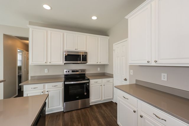 2410 Windcastle Drive, Mansfield, TX 76063