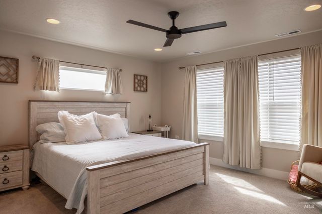 1475 W Caravan St, Kuna, ID 83634