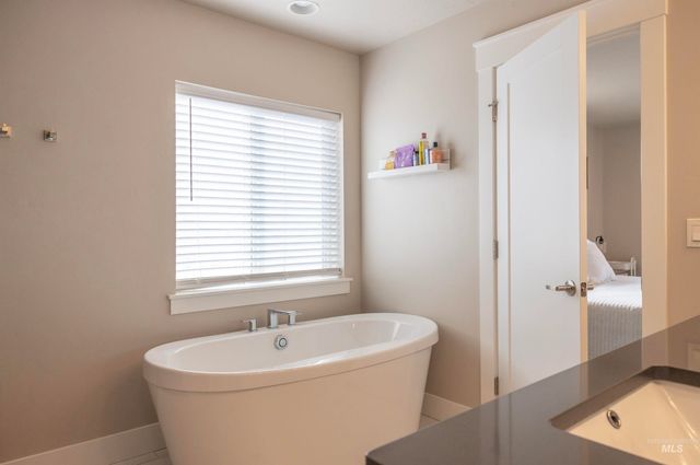 1475 W Caravan St, Kuna, ID 83634