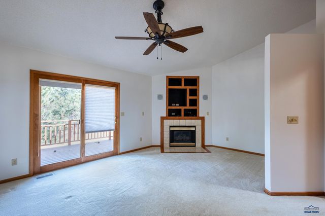 4715 CLIFF DR, Rapid City, SD 57702