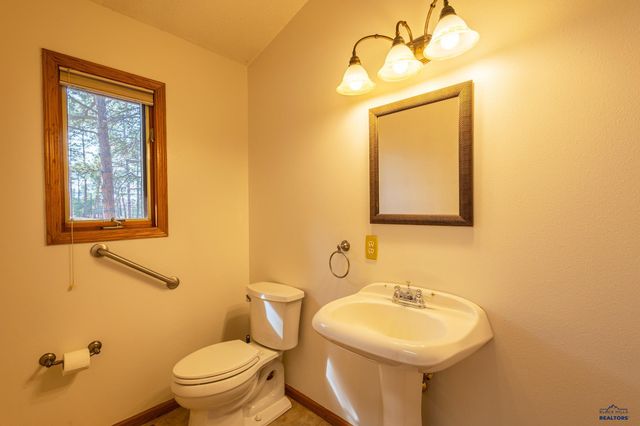 4715 CLIFF DR, Rapid City, SD 57702