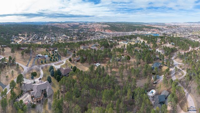 4715 CLIFF DR, Rapid City, SD 57702