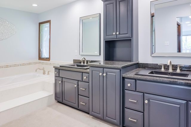 467 Amhurst Road, Valparaiso, IN 46385