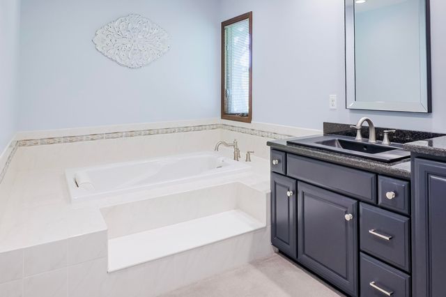 467 Amhurst Road, Valparaiso, IN 46385