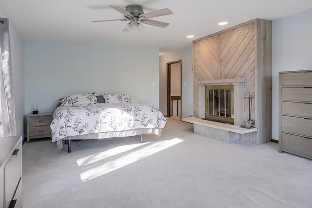 467 Amhurst Road, Valparaiso, IN 46385