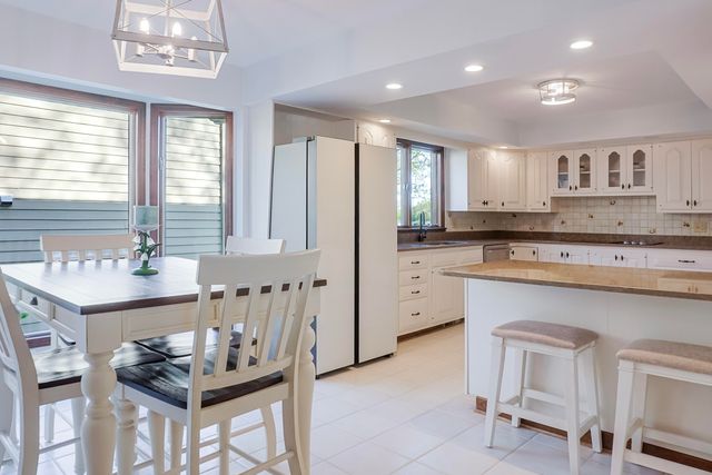 467 Amhurst Road, Valparaiso, IN 46385