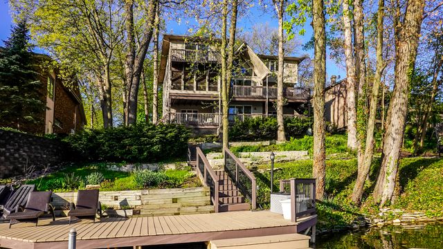 467 Amhurst Road, Valparaiso, IN 46385