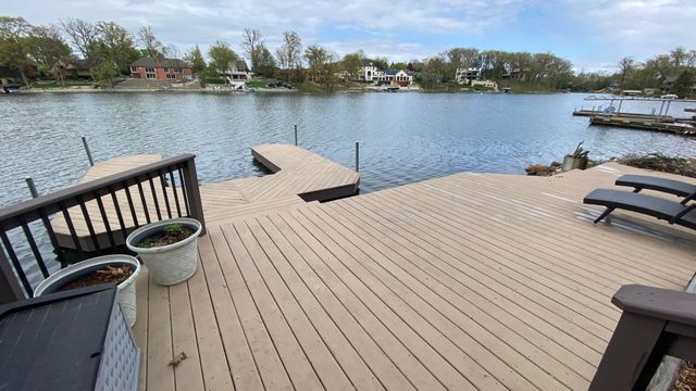 467 Amhurst Road, Valparaiso, IN 46385