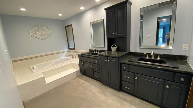 467 Amhurst Road, Valparaiso, IN 46385