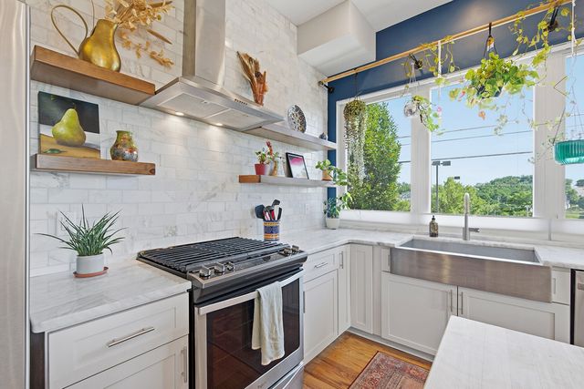 406 37th Ave, N, Nashville, TN 37209