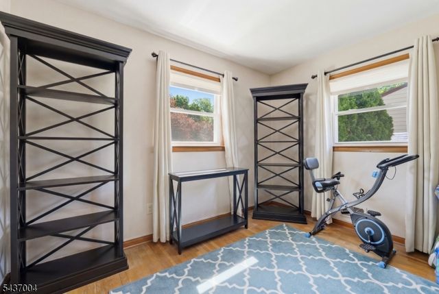 29 Corsi Rd, Bloomfield Twp., NJ 07003