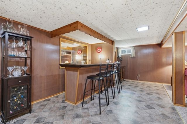 29 Corsi Rd, Bloomfield Twp., NJ 07003