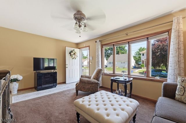 29 Corsi Rd, Bloomfield Twp., NJ 07003