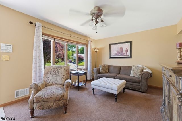 29 Corsi Rd, Bloomfield Twp., NJ 07003