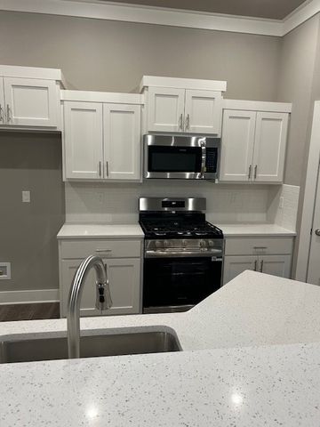 2242 Crane Avenue, Pea Ridge, AR 72751