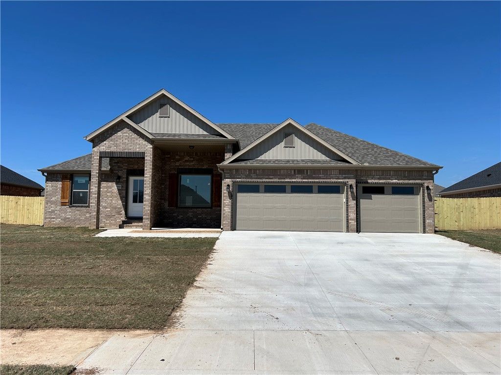 2242 Crane Avenue, Pea Ridge, AR 72751