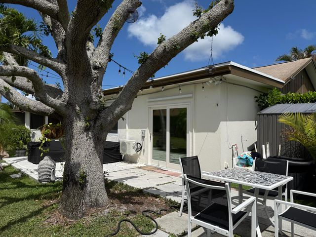 125 Doe Trail, Jupiter, FL 33458