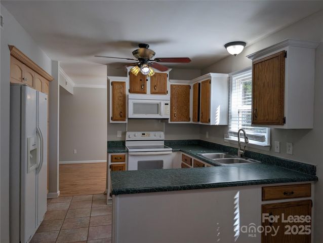 5823 Rimerton Drive, Charlotte, NC 28226