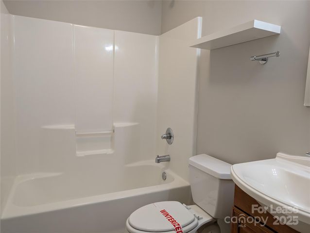 5823 Rimerton Drive, Charlotte, NC 28226