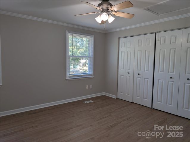 5823 Rimerton Drive, Charlotte, NC 28226